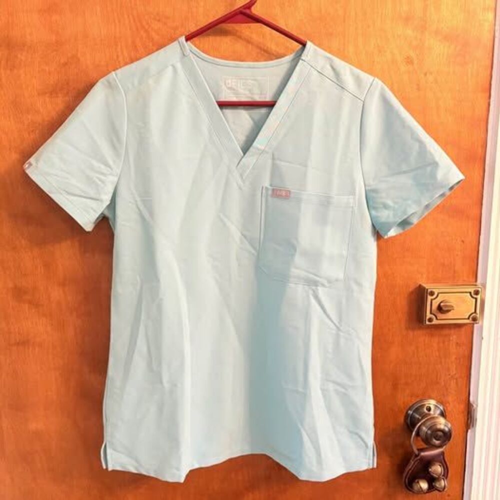 Figs Sea Glass Blue Scrub Top Nurse Doctor Medical Short Sleeve Technical XS